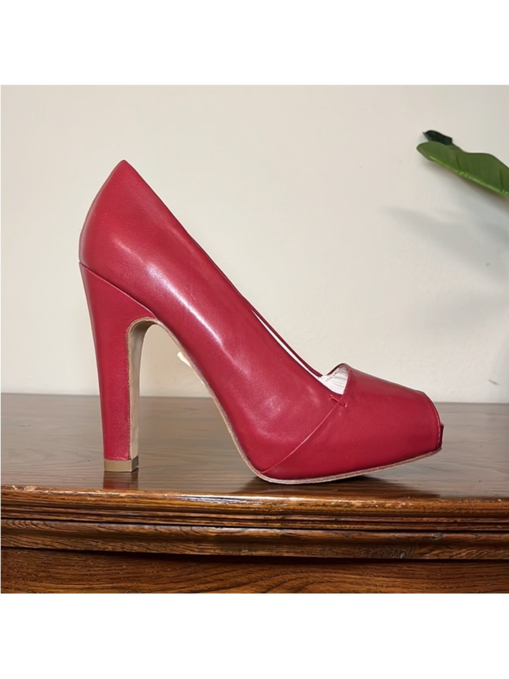 NEW Boutique 58 Peep Toe Pumps